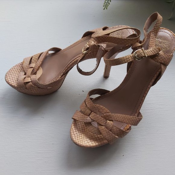 PRE-LOVED Vince Camuto Heels Women's Size EU 37  NUDE BEIGE Ankle Strap Ladies - Picture 4 of 4